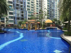 The Lakeshore (D22), Condominium #211226641